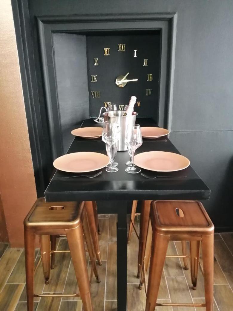 Appartements Avec Balneo Et Sauna Privatif - Troyes Centre Τρουά Εξωτερικό φωτογραφία
